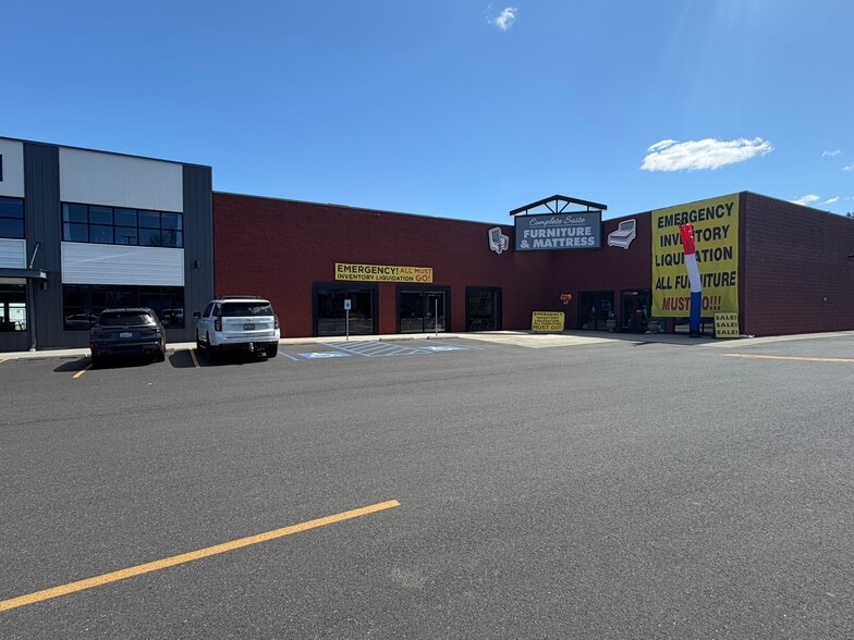 Primary Photo Of 7410 N Division St, Spokane Freestanding For Sale