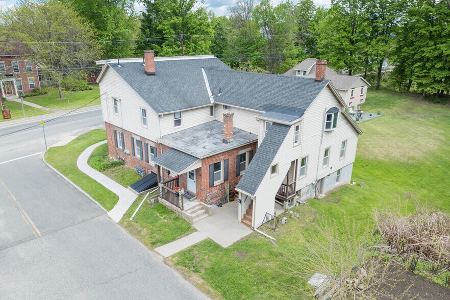 More Photos Of 15-24 Paquette & 142-144 West St ave, Northampton Apartments For Sale