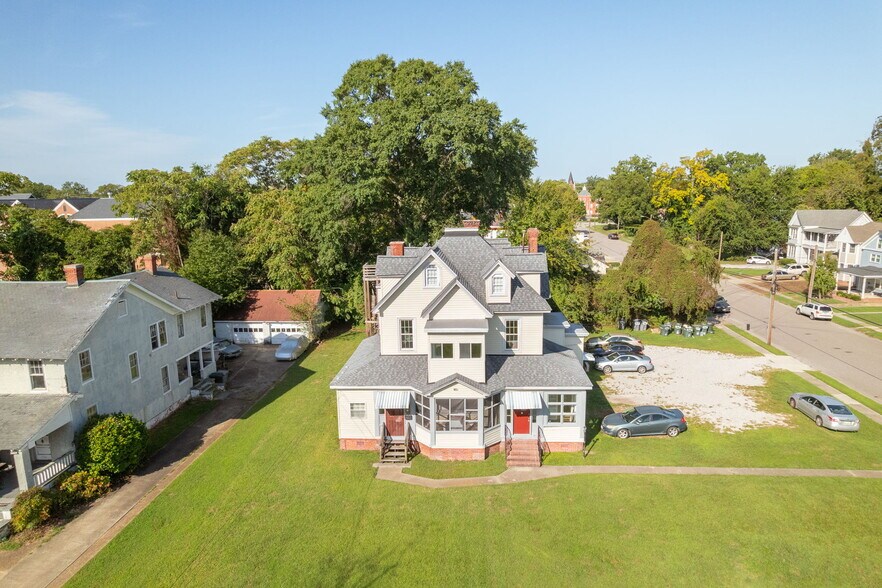 More Photos Of 406 S Armistead Ave, Hampton Apartments For Sale