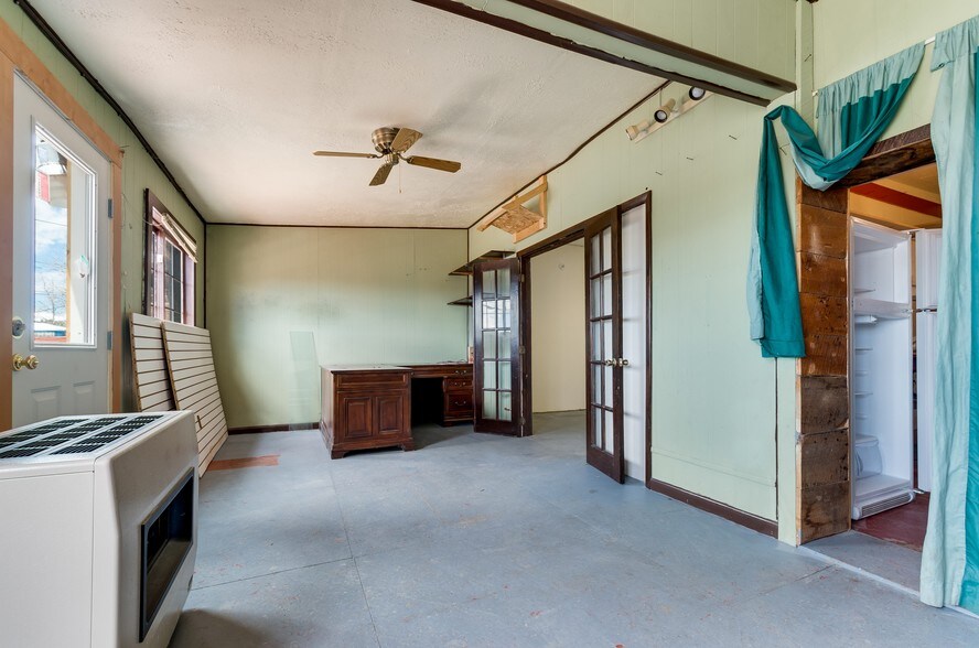 More Photos Of 517-523 Front St, Fairplay Storefront For Sale