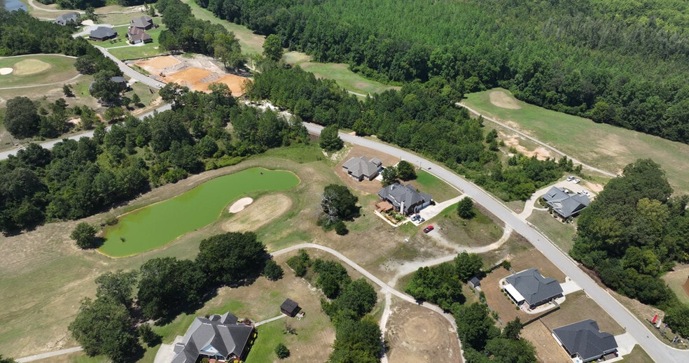 More Photos Of 128 Oakview Club Dr, Macon-Bibb Golf Course Driving Range For Sale
