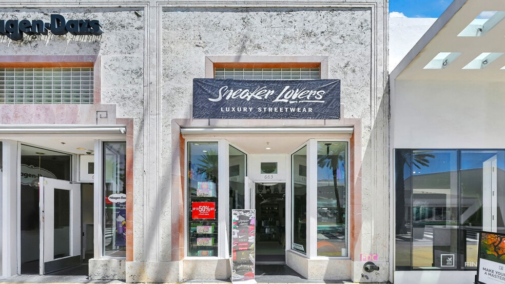 More Photos Of 663 Lincoln Rd, Miami Beach Storefront For Lease