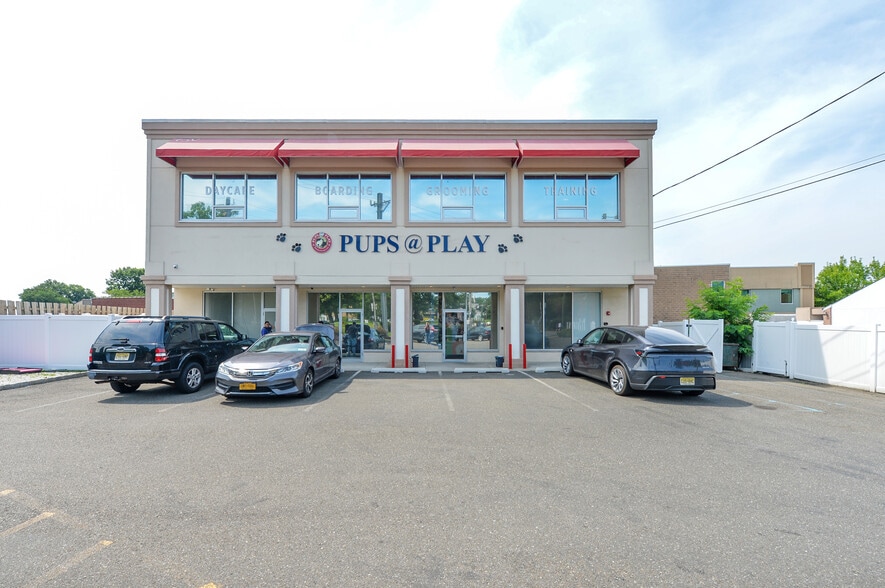 Primary Photo Of 85-A Walnut St, Montclair Storefront Retail Office For Sale