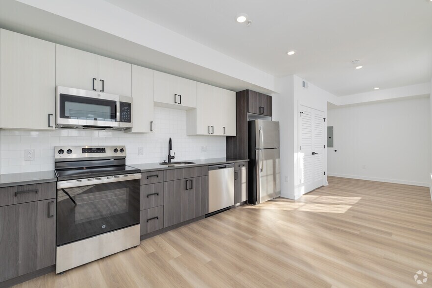 More Photos Of 2112-2116 N Front St, Philadelphia Apartments For Lease