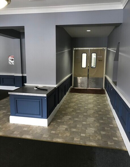 More Photos Of 2360 Pulaski Hwy, North East Restaurant For Sale