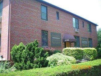 Primary Photo Of 2135 Colonial Ave, Bronx Office For Lease