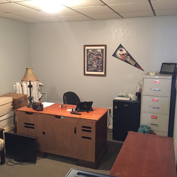 More Photos Of 18350 Paulson Dr, Port Charlotte Warehouse For Sale
