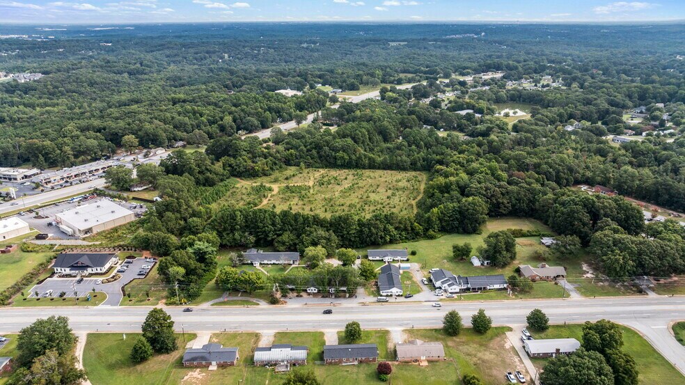 More Photos Of 4026 Moore Duncan Hwy, Moore Assisted Living For Sale