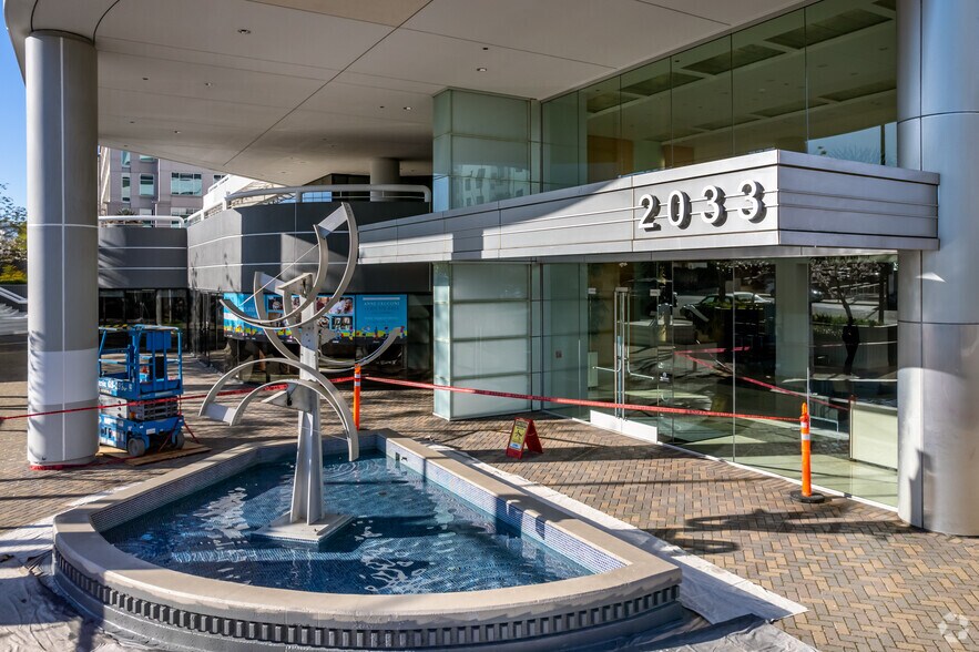 More Photos Of 2033 N Main St, Walnut Creek Office For Lease