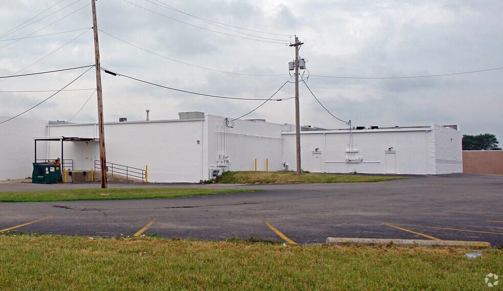 More Photos Of 1812-1816 S Limestone St, Springfield Freestanding For Lease