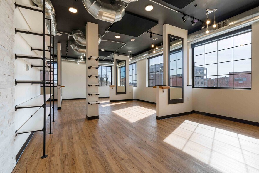 More Photos Of 420 12th Ave SE, Cedar Rapids Office Residential For Sale