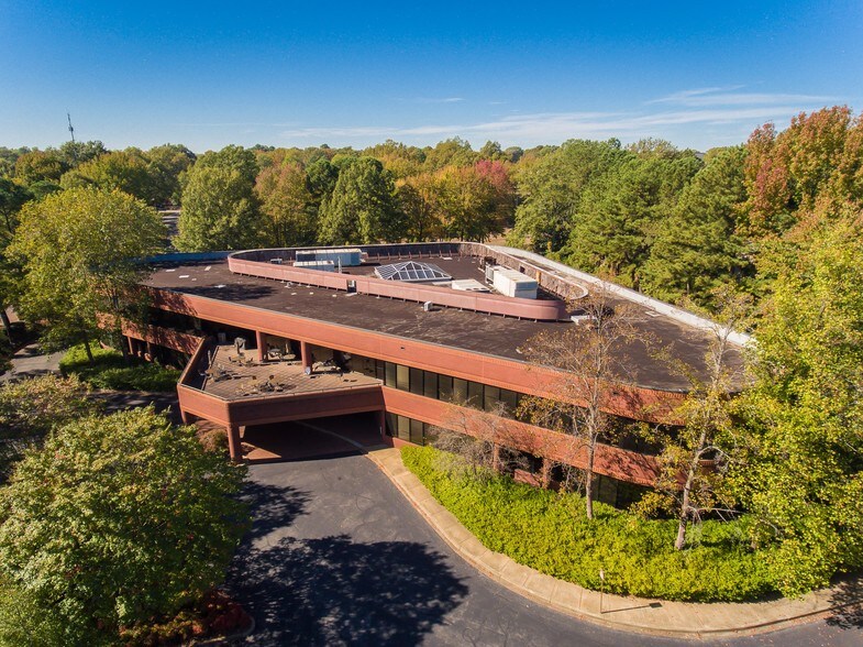 More Photos Of 1900 Exeter Rd, Germantown Office For Lease