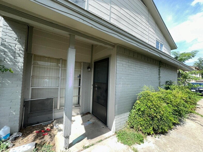 Primary Photo Of 1110 Covey Ln, Killeen Apartments For Sale