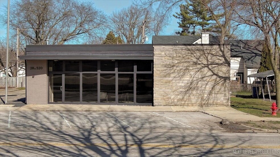 Primary Photo Of 28w520 Batavia Rd, Warrenville Warehouse For Lease