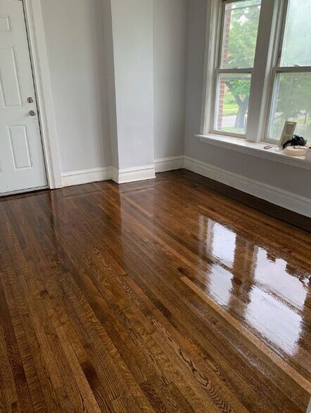More Photos Of 1721 W 65th St, Chicago Apartments For Sale