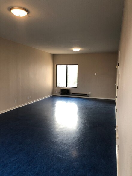 More Photos Of 5263 Claremont Ave, Oakland Loft Creative Space For Sale