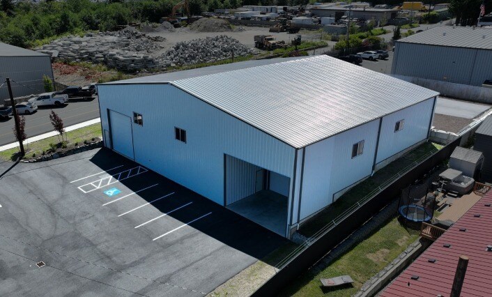 More Photos Of 7784 40th Ave W, Mukilteo Warehouse For Lease
