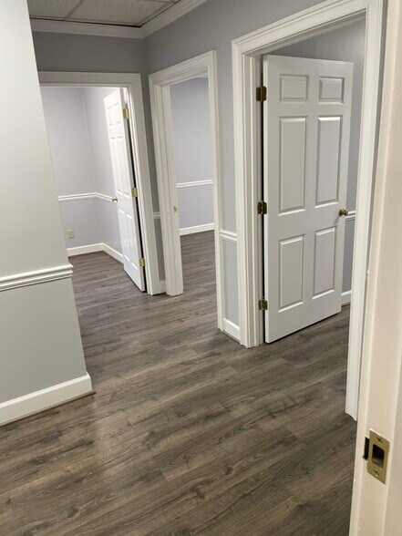 More Photos Of 1640 Powers Ferry Rd SE, Marietta Office For Lease