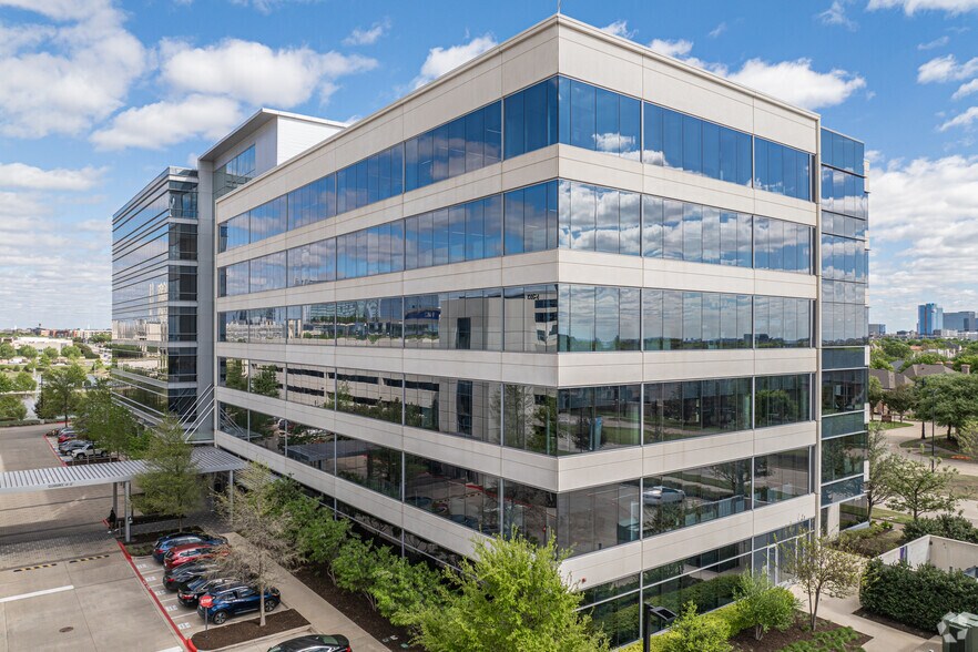 More Photos Of 6160 Warren Pky, Frisco Coworking Space