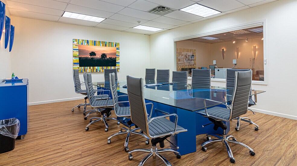 More Photos Of 290 Andrews Rd, Trevose Flex For Lease