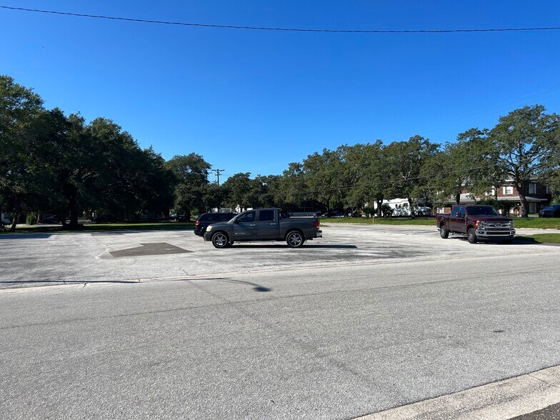 More Photos Of 501 S Lincoln Ave, Clearwater Medical For Lease