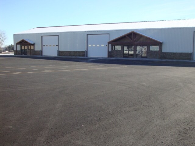 More Photos Of 3088 Gabel Rd, Billings Flex For Lease
