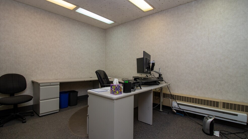 More Photos Of 214 2nd St, Brokaw Loft Creative Space For Sale