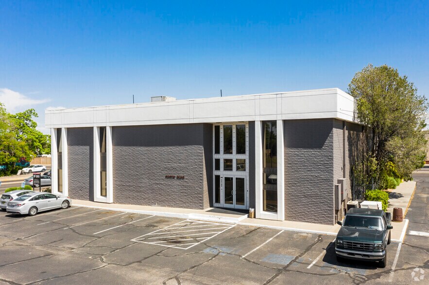 More Photos Of 2900 Louisiana Blvd NE, Albuquerque Office For Lease
