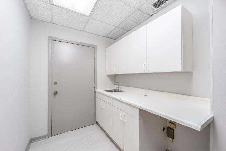 More Photos Of 1803-1805 S 25th St, Fort Pierce Medical For Sale