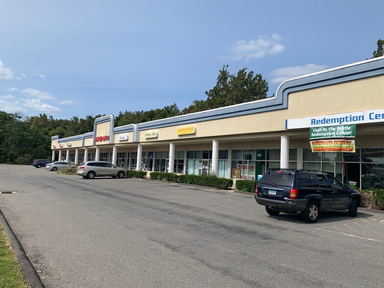 More Photos Of 200 Church St, Wallingford Storefront Retail Office For Lease