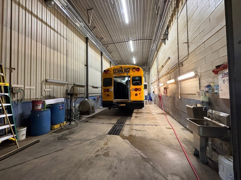 More Photos Of 7770 Lakeport rd, Chittenango Industrial For Lease