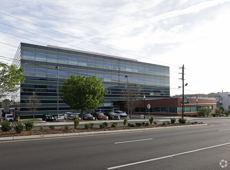 Primary Photo Of 1025 Virginia Ave, Atlanta Office For Lease