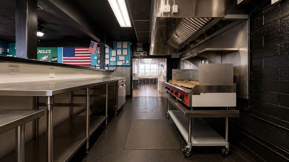 More Photos Of 3314 Surfside Blvd, Corpus Christi Restaurant For Sale