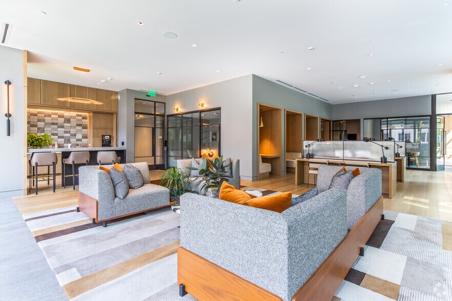 More Photos Of 385 14th St, Oakland Apartments For Lease