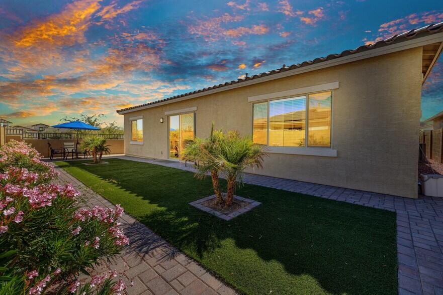 More Photos Of EXCEPTIONAL SURPRISE ALH INVESTMENT, Surprise Assisted Living For Sale