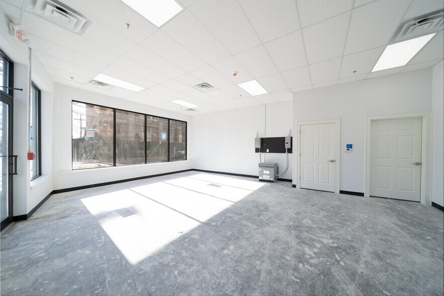 More Photos Of 305 W Side Ave, Jersey City Apartments For Lease