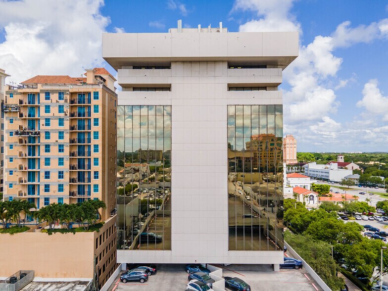 More Photos Of 2655 Le Jeune Rd, Coral Gables Office For Lease