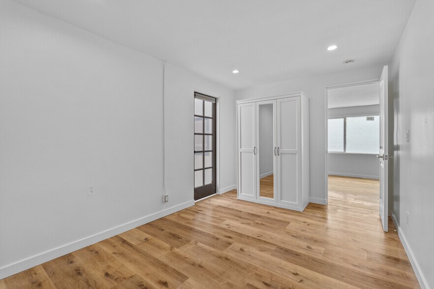 More Photos Of 1195 Georgia St, Imperial Beach Apartments For Sale