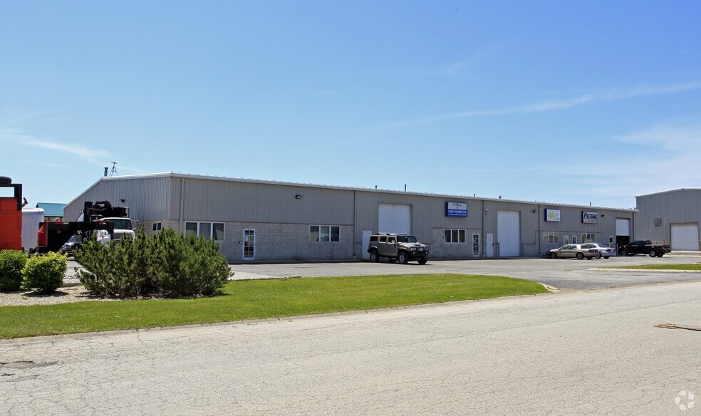 Primary Photo Of 200-212 Ivanhoe Ct, Griffith Warehouse For Sale