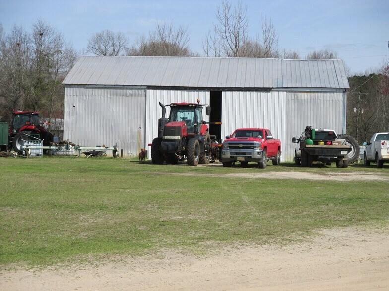 More Photos Of 3970 Camden Hwy hwy, Dalzell Land For Sale