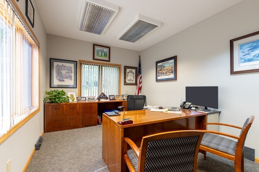 More Photos Of 226126 Hummingbird Rd, Wausau Medical For Sale