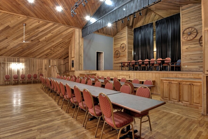 More Photos Of 11845 US 41 St, Monteagle Trailer Camper Park For Sale