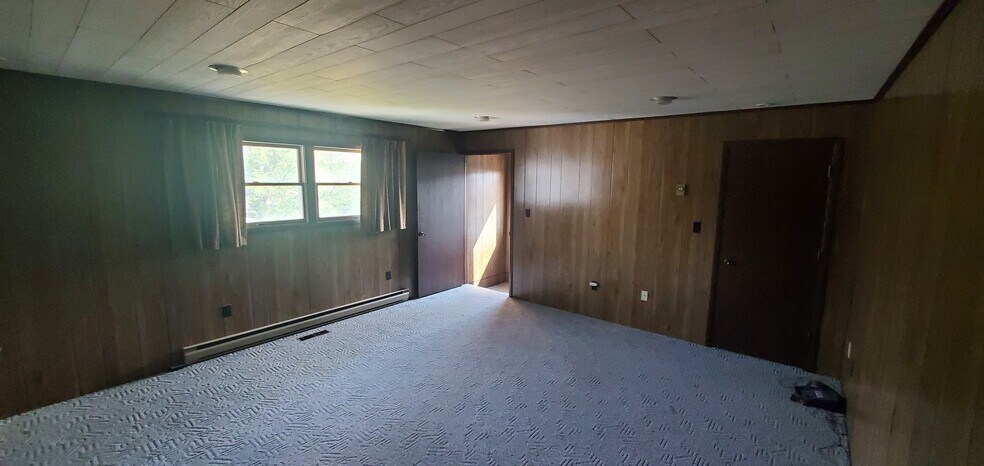 More Photos Of 503 W Maple Ave, Bancroft Office For Sale