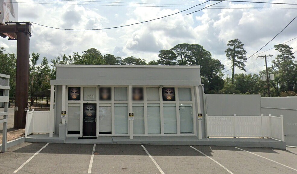 More Photos Of , Tallahassee General Retail For Sale