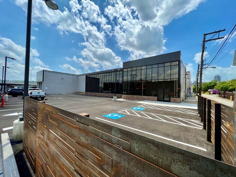 Primary Photo Of 304 Jumonville St, Pittsburgh Manufacturing For Lease