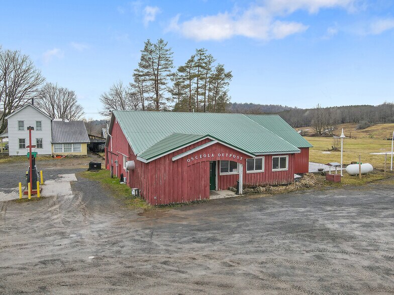 More Photos Of 2107 N Osceola Rd, Camden Service Station For Sale