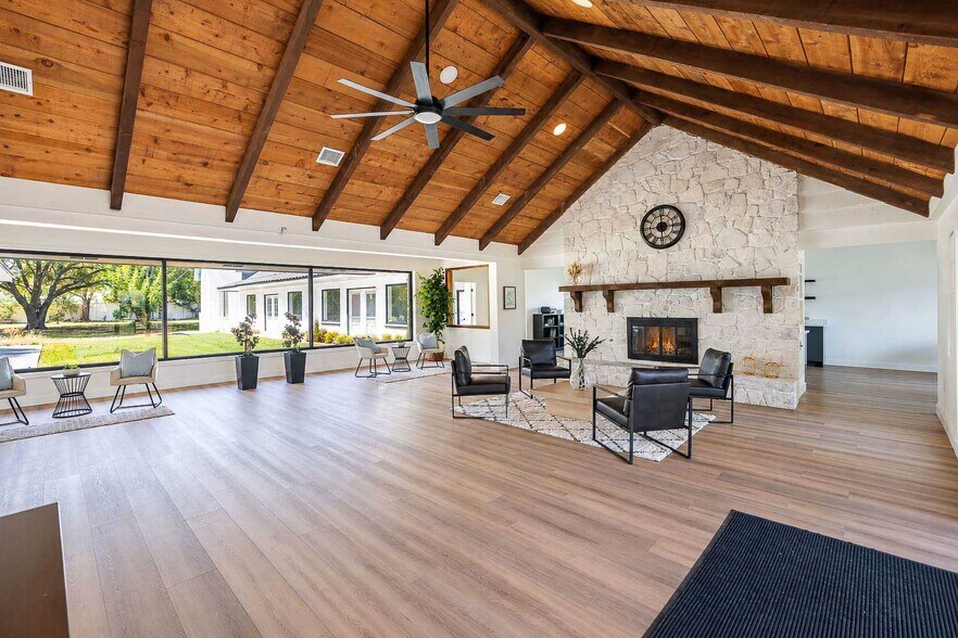 More Photos Of 17635 Kings Ct, Cypress Office Residential For Sale