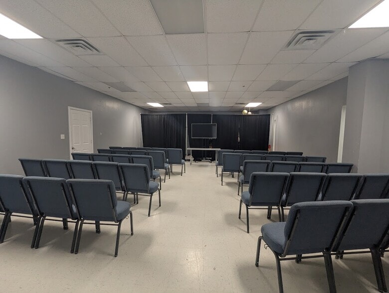 More Photos Of 16310 Chimney Rock Rd, Houston Religious Facility For Sale
