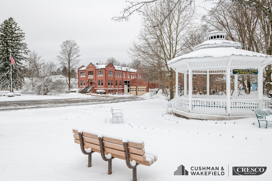 More Photos Of 9546 Brandywine Rd, Northfield General Retail For Lease