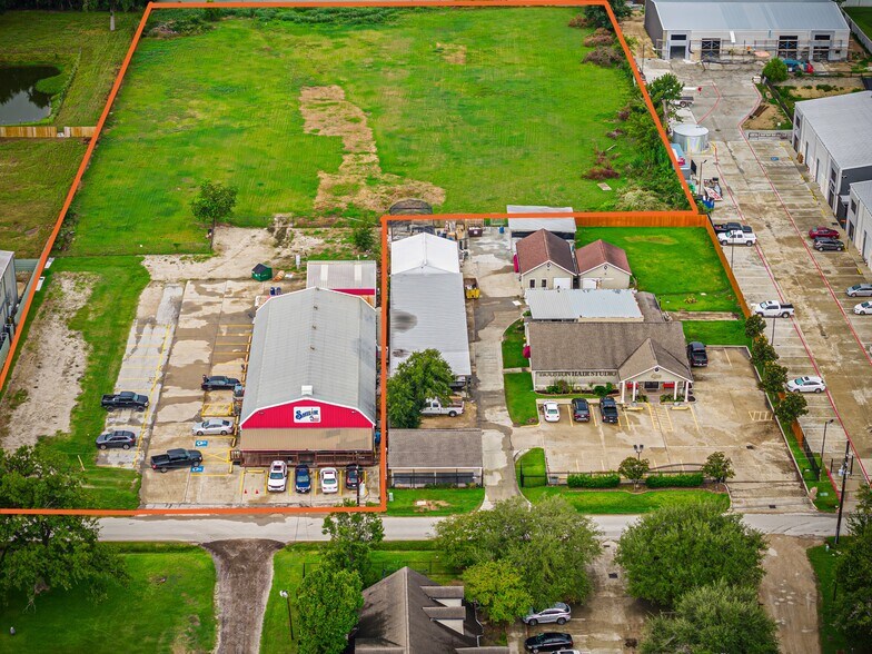 More Photos Of 12703 Shiloh Church Rd, Houston Freestanding For Sale